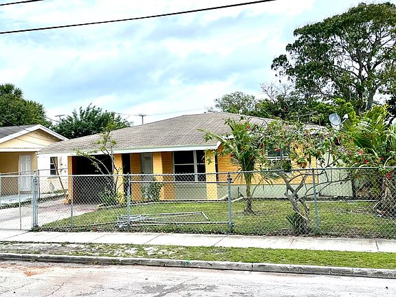 2nd image of 4414 Greenwood Avenue
