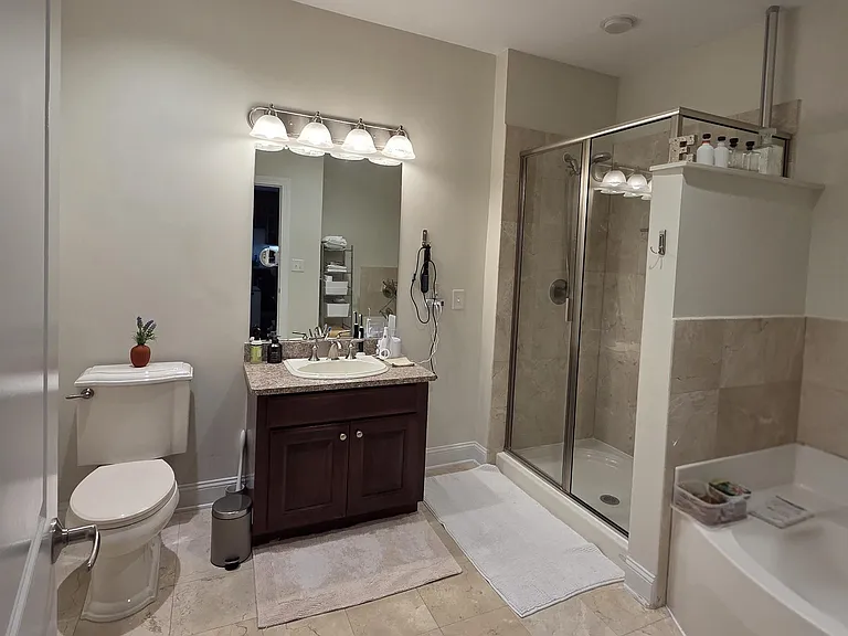 20 Avenue At Port Imperial #236 — Photo 6