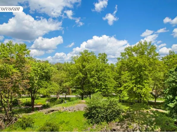 160 Central Park South 401A image 3 of 22