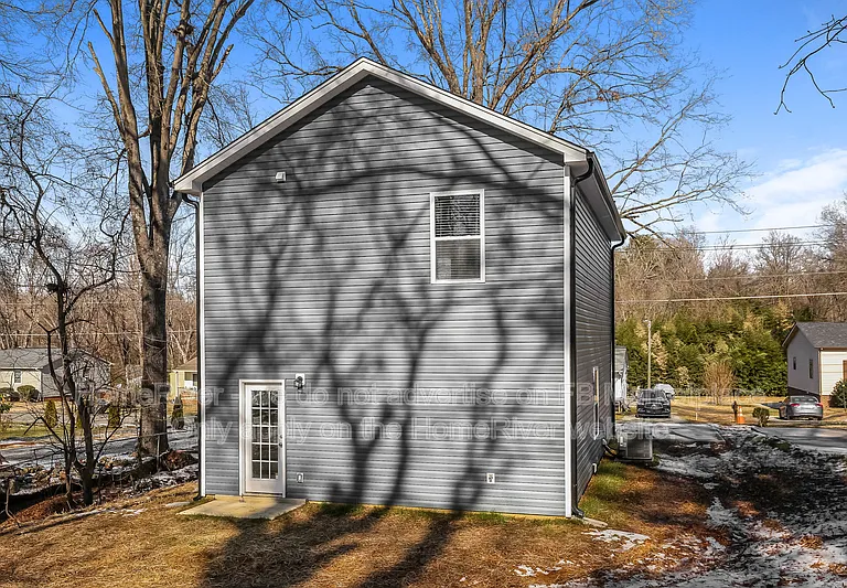 817 Chandler Ave — Photo 14