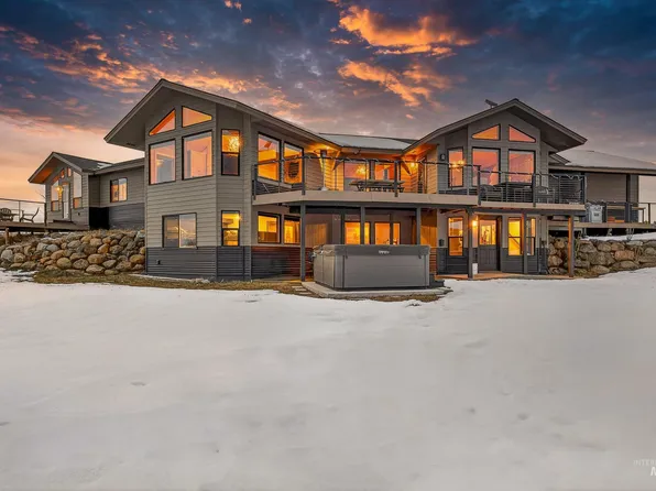 14100 Pioneer Rd, McCall, ID 83638