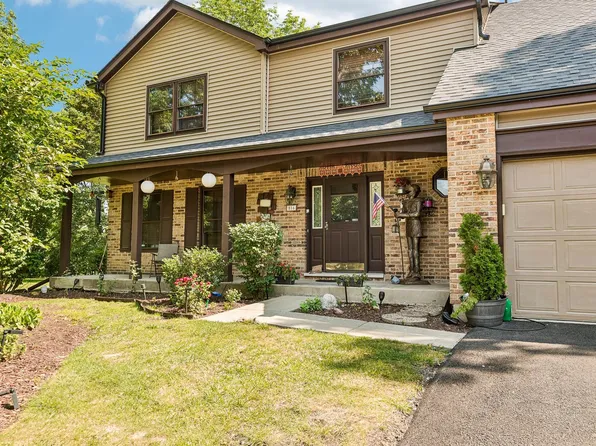 816 Bonnie Brae Ln, Bolingbrook, IL 60440