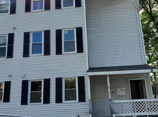 16 Elizabeth St APT 2, Worcester, MA 01605