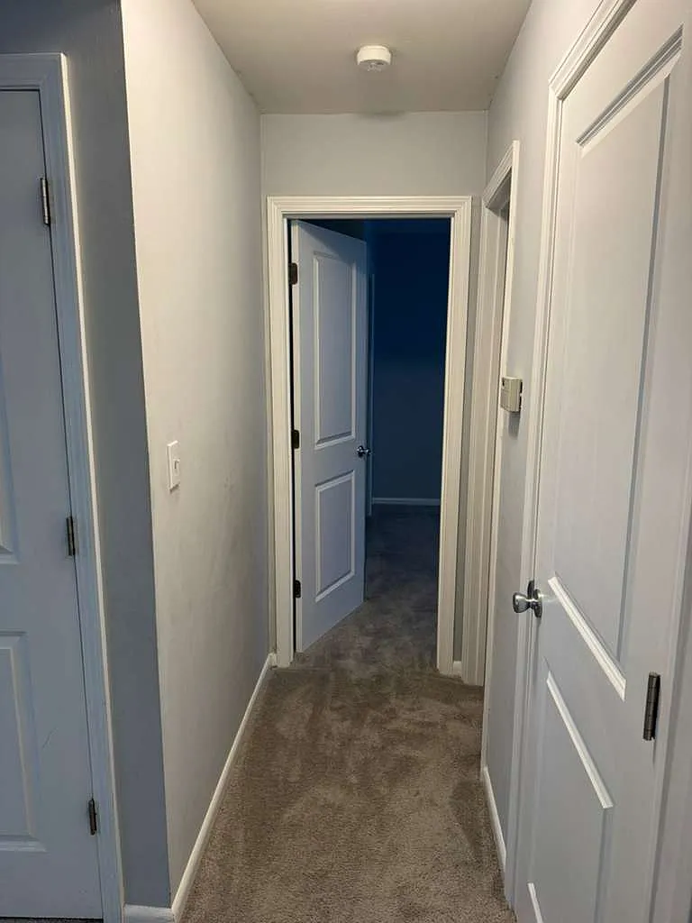 2 bed, 849 sqft, $1,325 — Photo 4