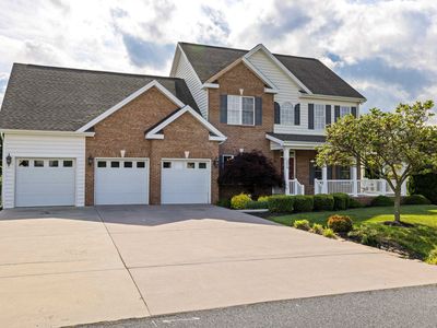 224 Kensington Dr, Elkton, VA, 22827