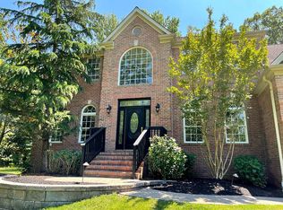 14 Pine Acres Dr, Medford, NJ 08055