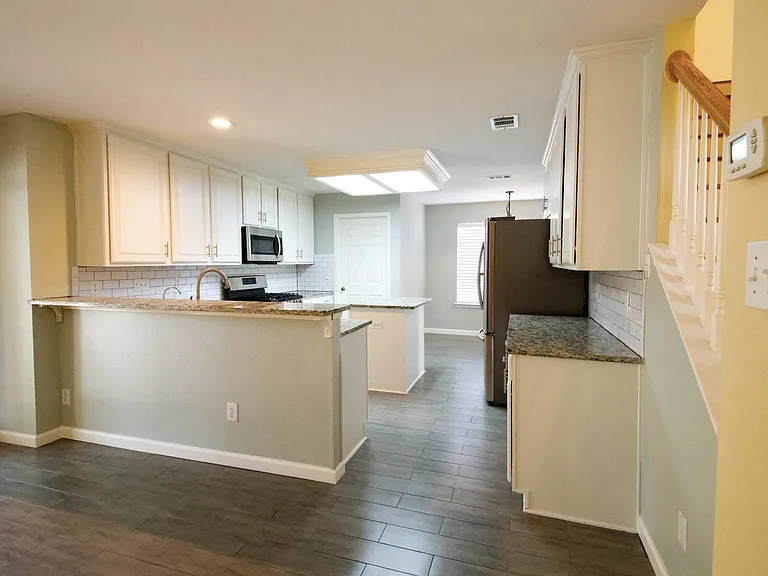 Kitchen Bar Counter