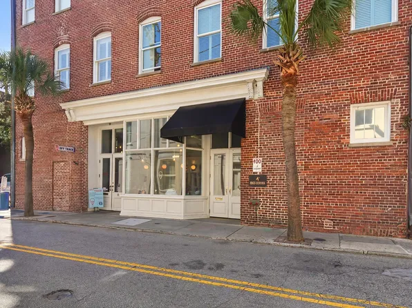 4 Beaufain St APT 202, Charleston, SC 29401