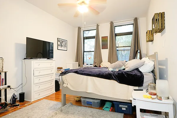 Rented by Corcoran | media 7