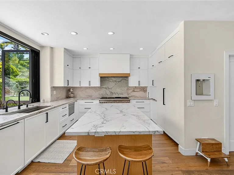 33 Brownsbury Rd — Photo 18