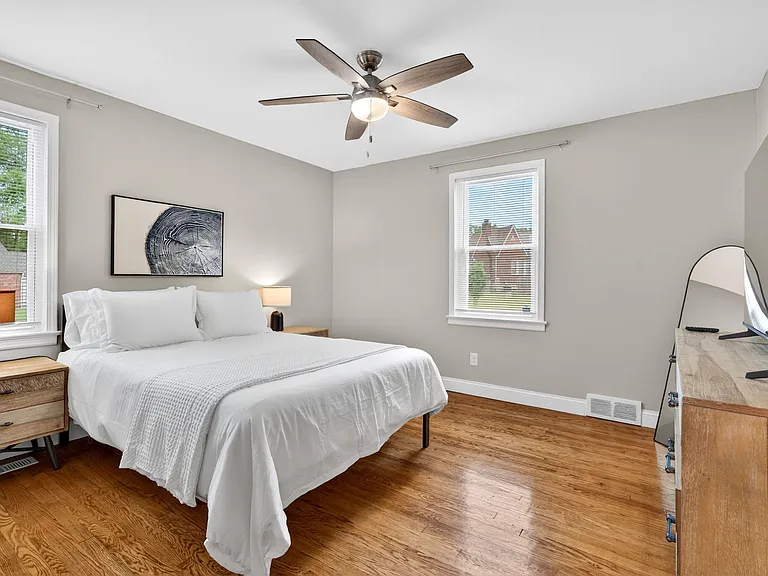 1091 Purcell Ave — Photo 23