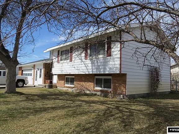 2nd image of 1526 Mary Anne Dr