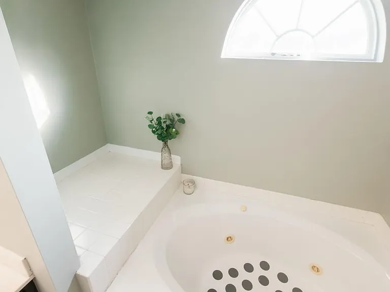 2409 Dillingham Rd — Photo 17
