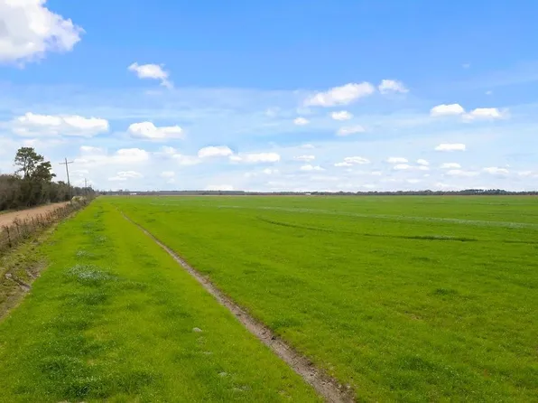 13 Gro Racca Rd, Iowa, LA 70647