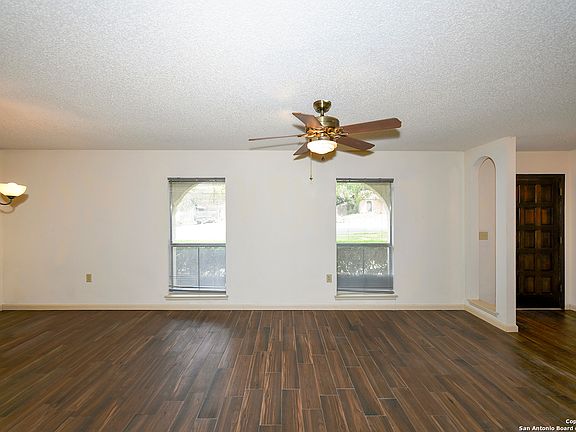 5th image of 12418 Bret Springs St