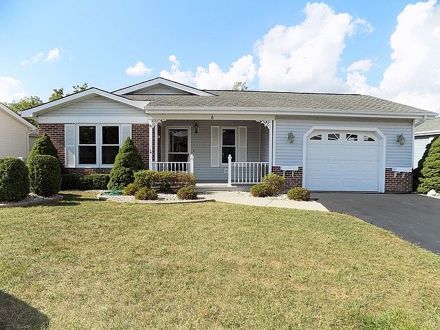 1st image of 6 Surrey Ct