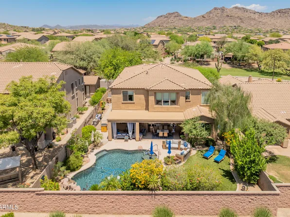 8447 W TETHER Trail, Peoria, AZ 85383
