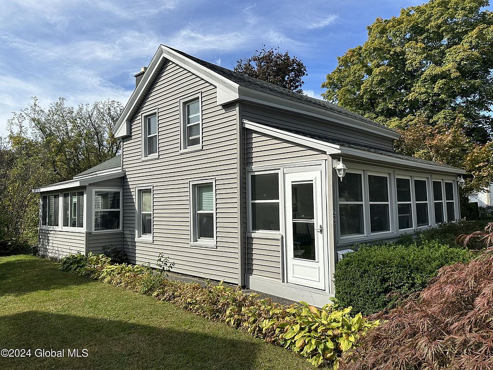 1st image of 23 Pine Street