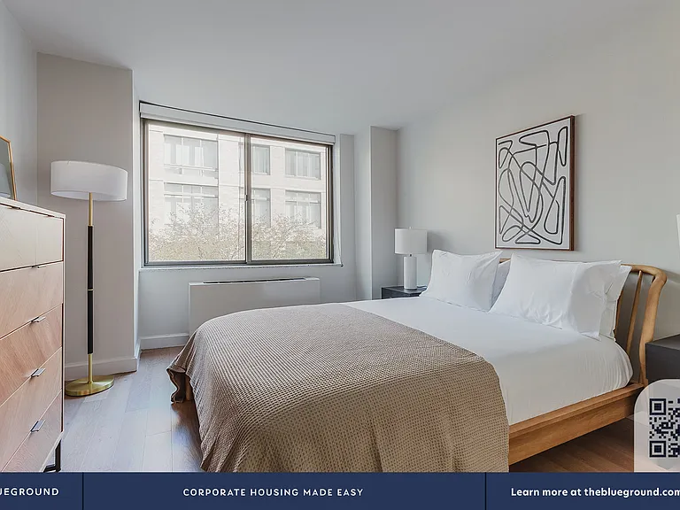 130 W 15th St #6A — Photo 10