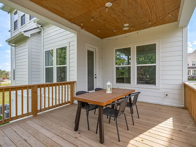 2056 Braidwood Ln — Photo 68