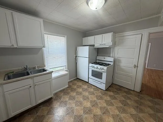 926 Fisk Ave #3 — Photo 4