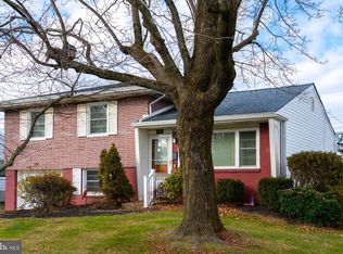 4230 Orangemans Rd, Hatboro, PA 19040