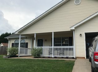 301 Hill Ln, Mauldin, SC 29662