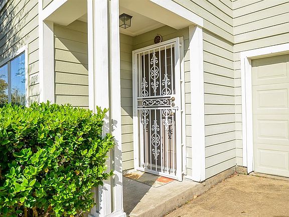 4th image of 12830 Jasmine Stone Dr