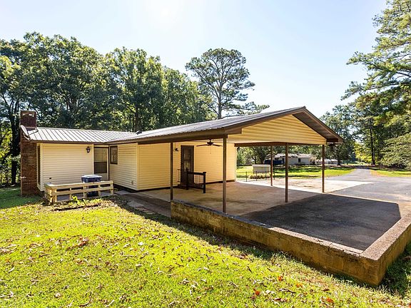5th image of 3054 Easonville Rd