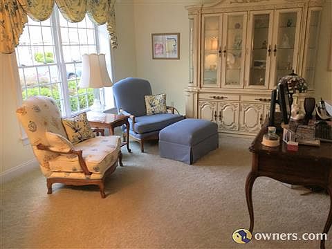 Front Room/Office