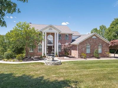 810 Villa Gran Way, Fenton, MO, 63026