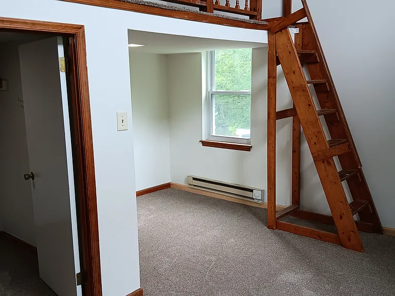 122 Crystal Rd #1 — Photo 8