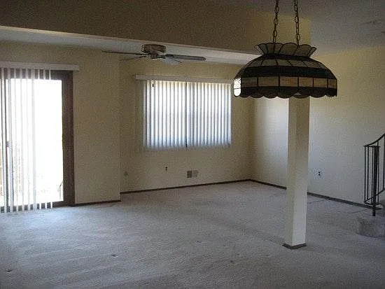 824 Victoria Ct #TOWNHOUSE — Photo 1