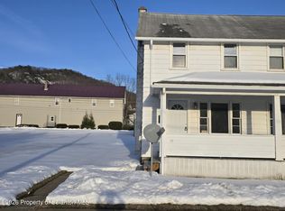 60 Italy St, Mocanaqua, PA 18655