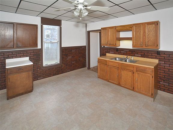 5th image of 203-205 Sprung Ln