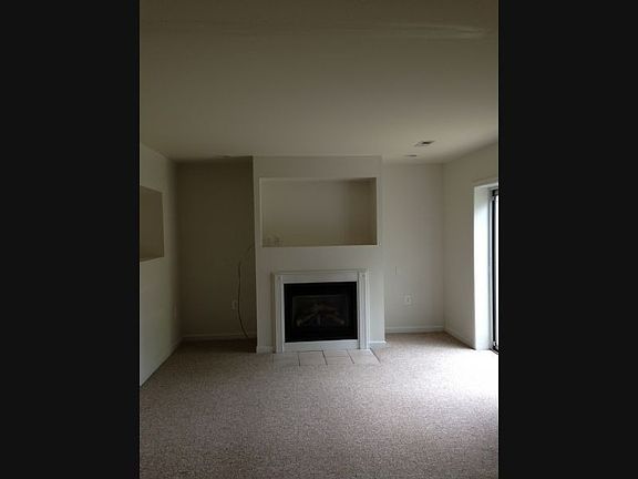 2nd image of 7123 Runnymede Trl
