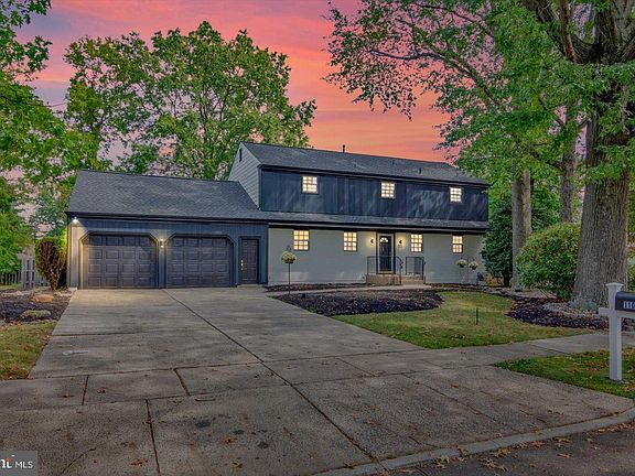 2nd image of 1105 Heartwood Dr