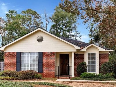 5234 Cottage Hill Rd, Mobile, AL, 36609