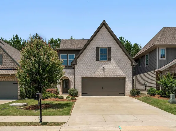 2135 Springfield Dr, Chelsea, AL 35043