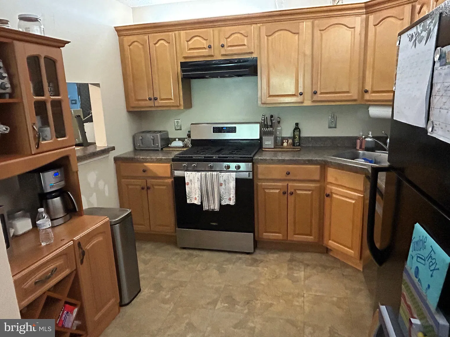 2 bed, 2.0 bath, 1100 sqft, $2,400 — Photo 3