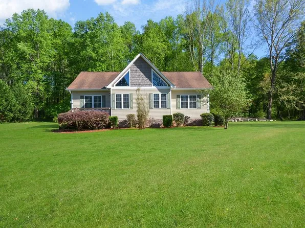 315 Cartecay River Run, Ellijay, GA 30536