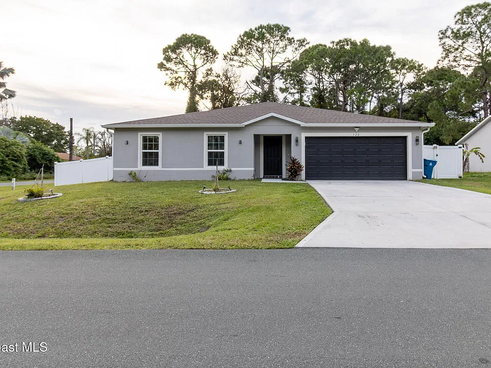 120 Dobbins Rd NW