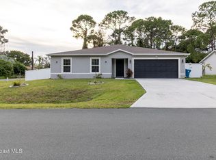 120 Dobbins Rd NW, Palm Bay, FL 32907