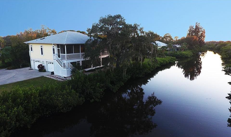 1st image of 420 Alligator Dr