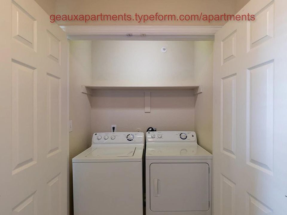 1st image of 566 Boggess St #1