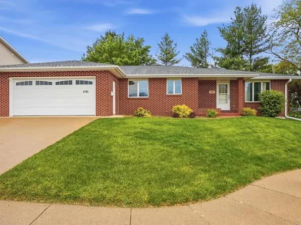 2783 Shetland Ct, Dubuque, IA 52001
