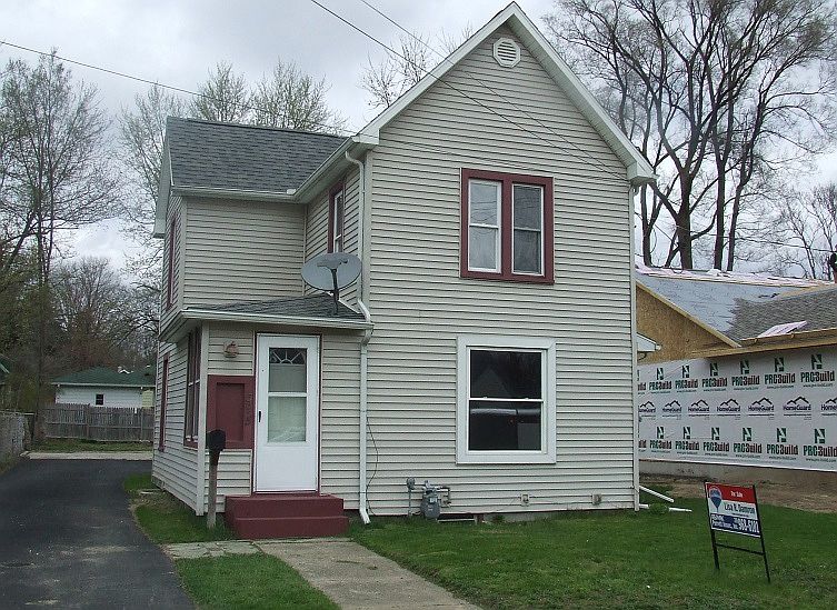 1st image of 395 Emmett St E