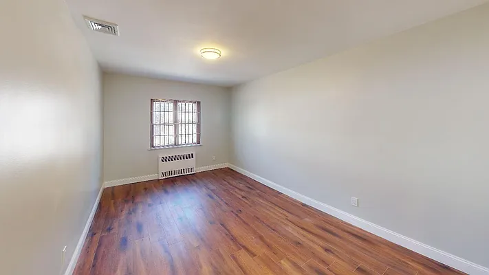 Rented by Metro Garden Realty NYC | media 16