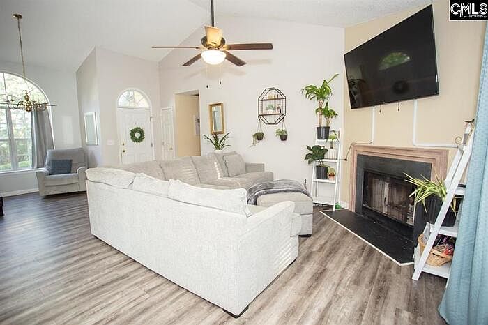2nd image of 6 Wallbrook Ct