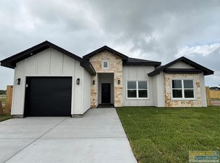 3032 Eliseo Villarreal Ave, Pt Isabel, TX 78578